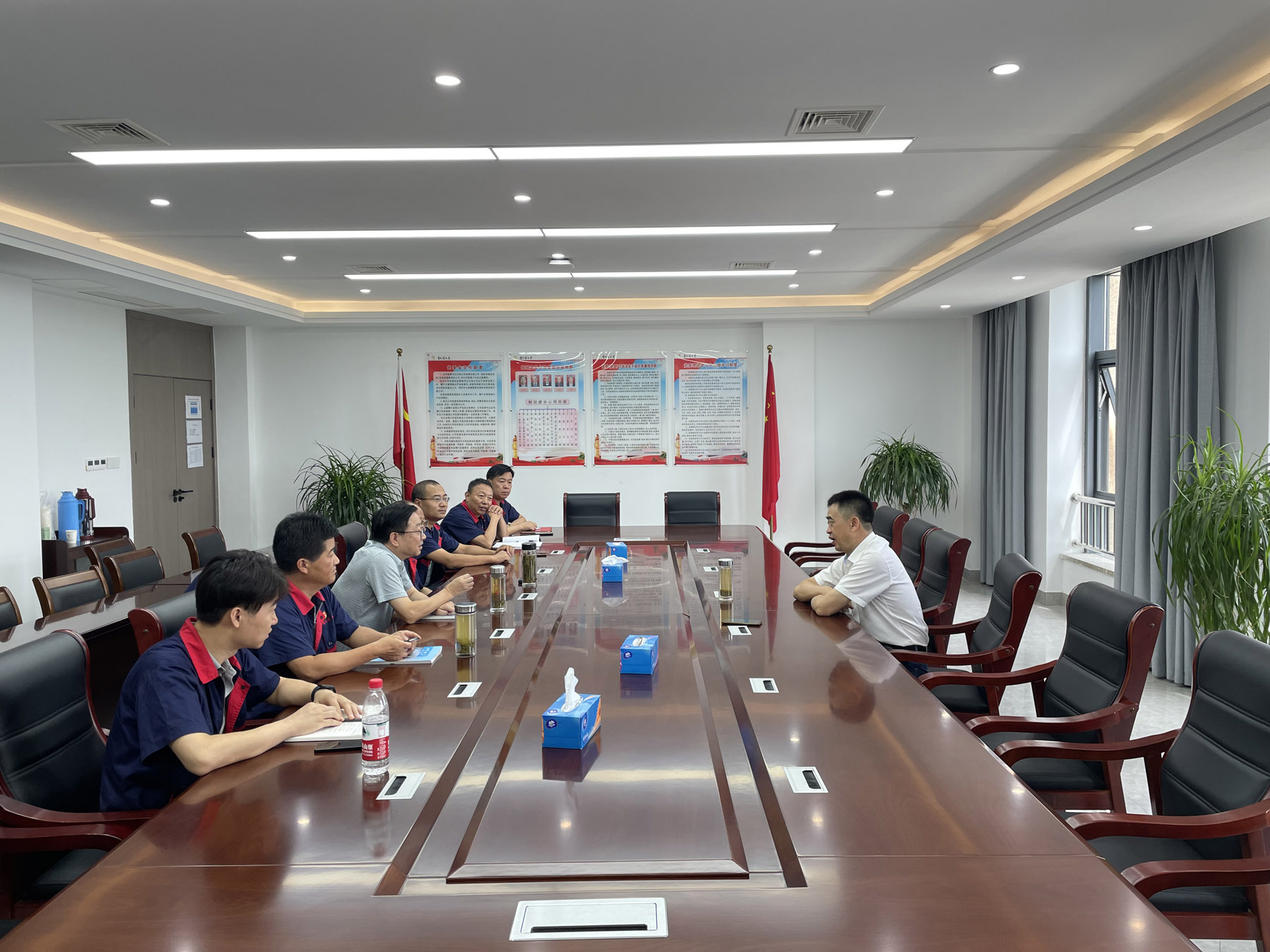 集團(tuán)公司黨委委員、總工程師周俊到公司調(diào)研 